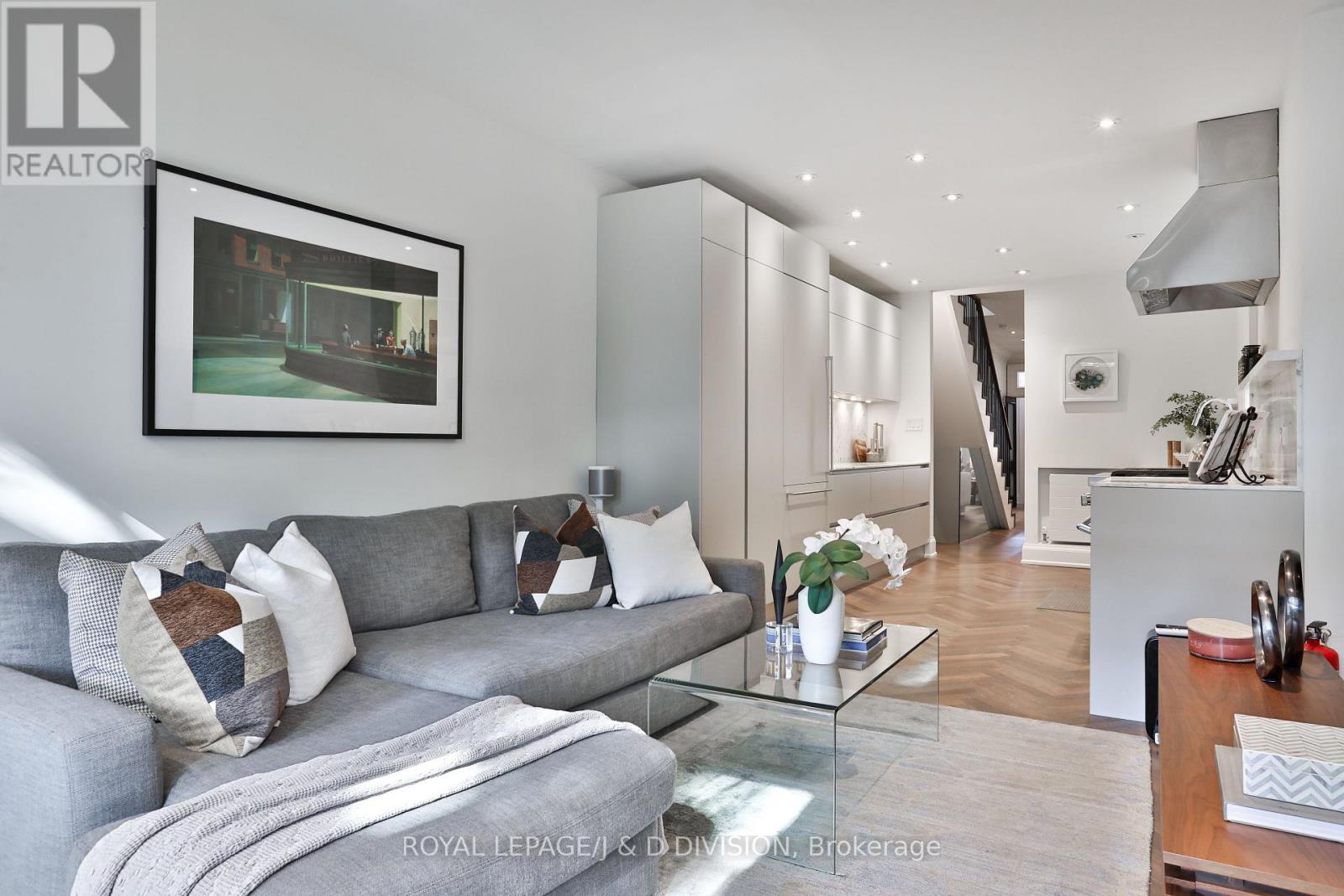 69 Sullivan Street, Toronto (Kensington-Chinatown), Ontario  M5T 1C2 - Photo 19 - C12812668