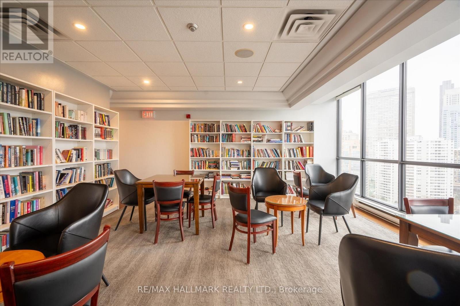 613 - 24 Wellesley Street W, Toronto, Ontario  M4Y 2X6 - Photo 25 - C12812702