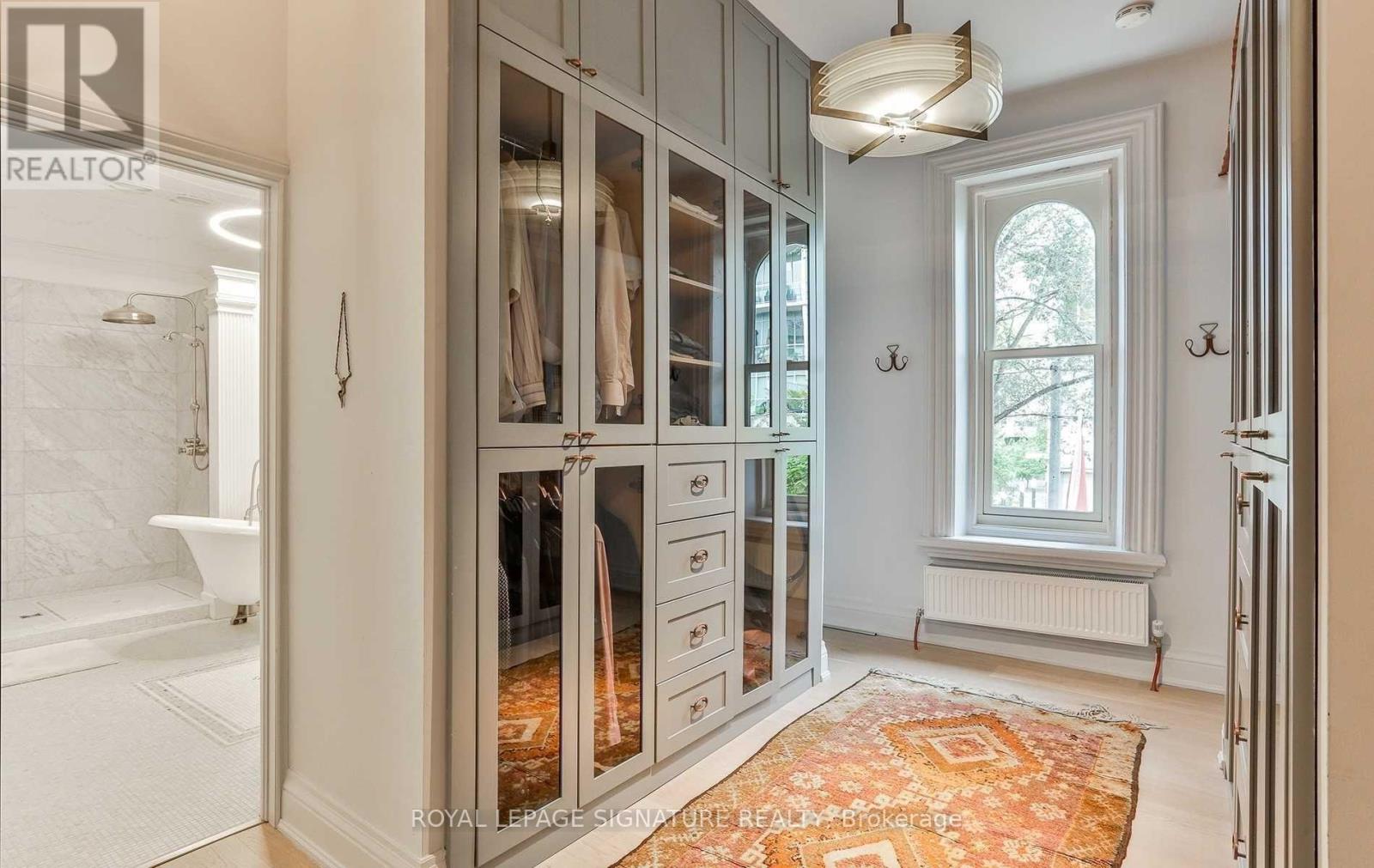 4 Wellesley Place, Toronto (Cabbagetown-South St. James Town), Ontario  M4Y 2K4 - Photo 14 - C12812706