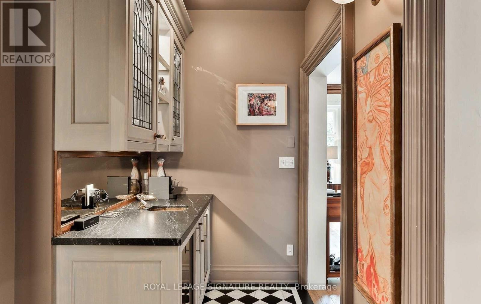 4 Wellesley Place, Toronto (Cabbagetown-South St. James Town), Ontario  M4Y 2K4 - Photo 22 - C12812706