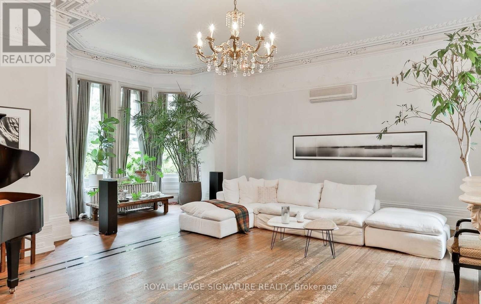 4 Wellesley Place, Toronto (Cabbagetown-South St. James Town), Ontario  M4Y 2K4 - Photo 7 - C12812706