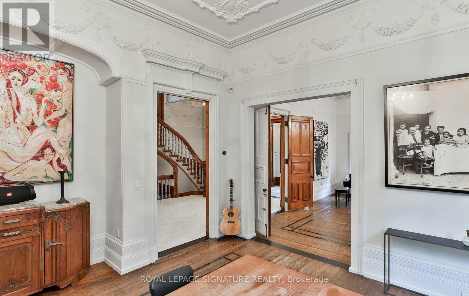 4 Wellesley Place, Toronto (Cabbagetown-South St. James Town), Ontario  M4Y 2K4 - Photo 8 - C12812706