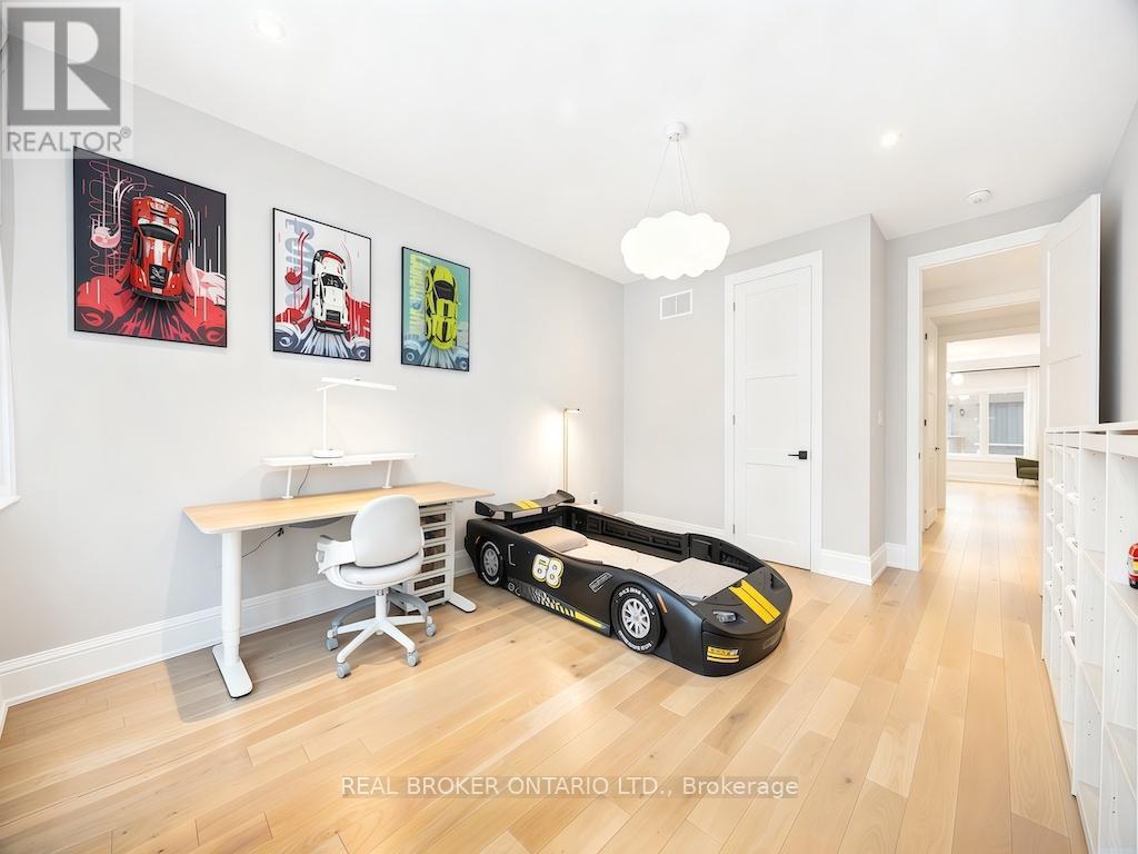 34 Meteorite Street, Richmond Hill, Ontario  L4C 4L9 - Photo 25 - N12790322