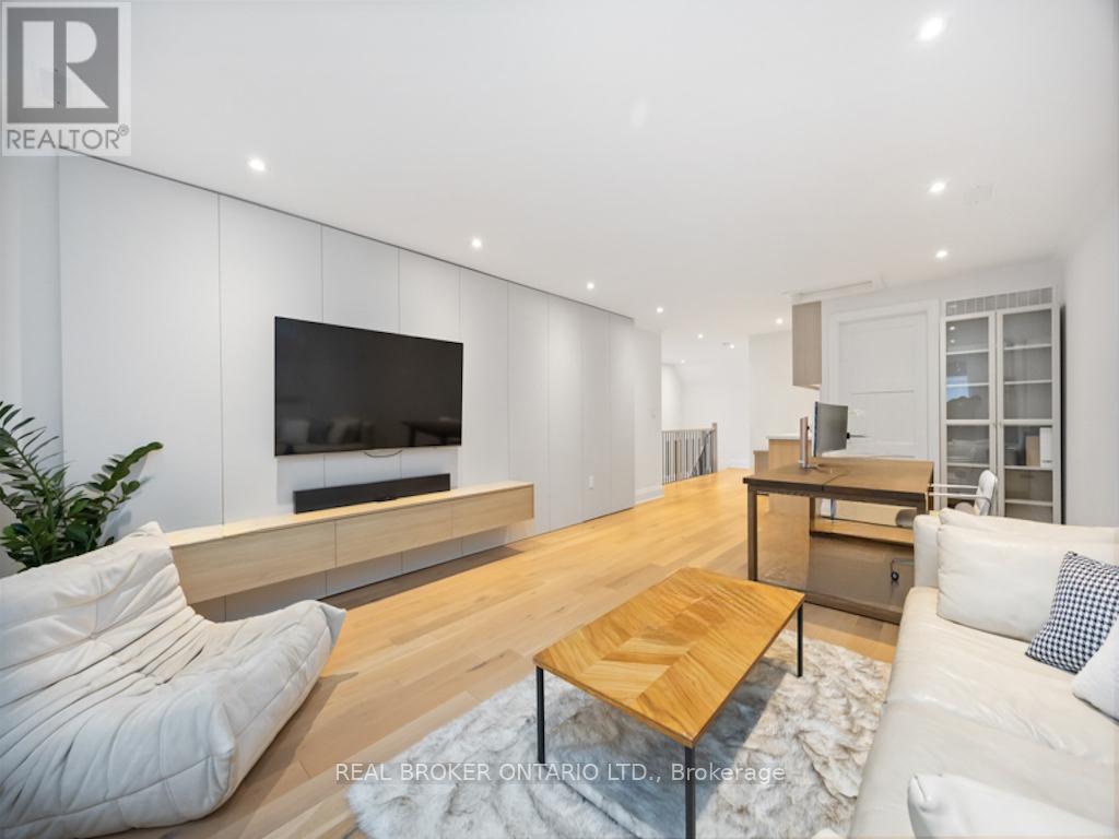 34 Meteorite Street, Richmond Hill, Ontario  L4C 4L9 - Photo 34 - N12790322