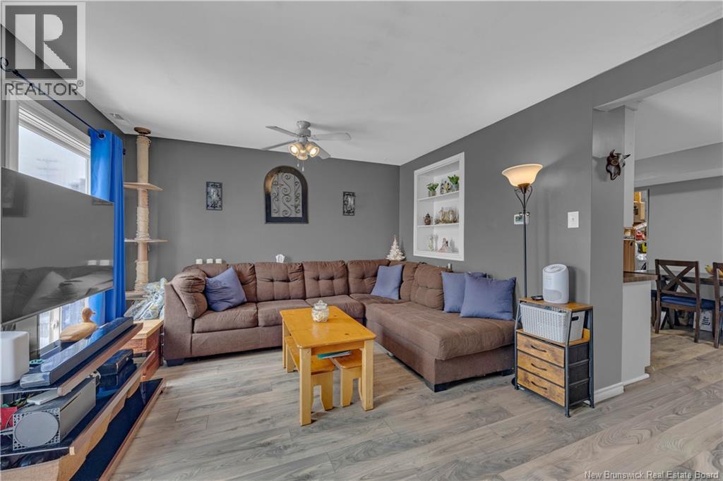 904 Highmeadow Drive, Saint John, New Brunswick  E2J 3V1 - Photo 6 - NB133873