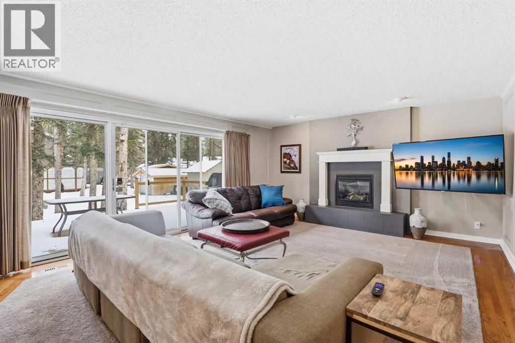 38 Wolf Drive, Rural Rocky View County, Alberta  T3Z 1A3 - Photo 17 - A2277293