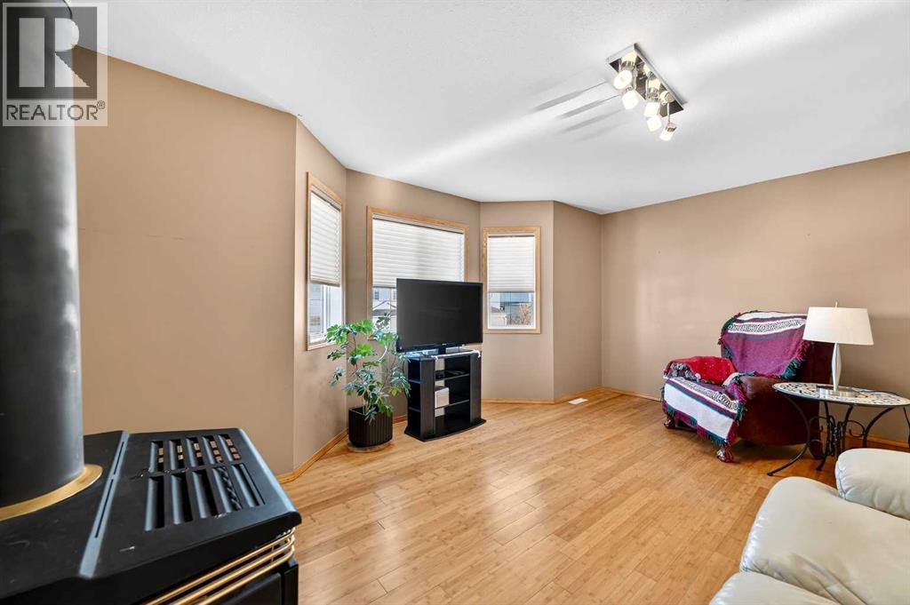 30 Tuscarora Way Nw, Calgary, Alberta  T3L 2H1 - Photo 18 - A2280592