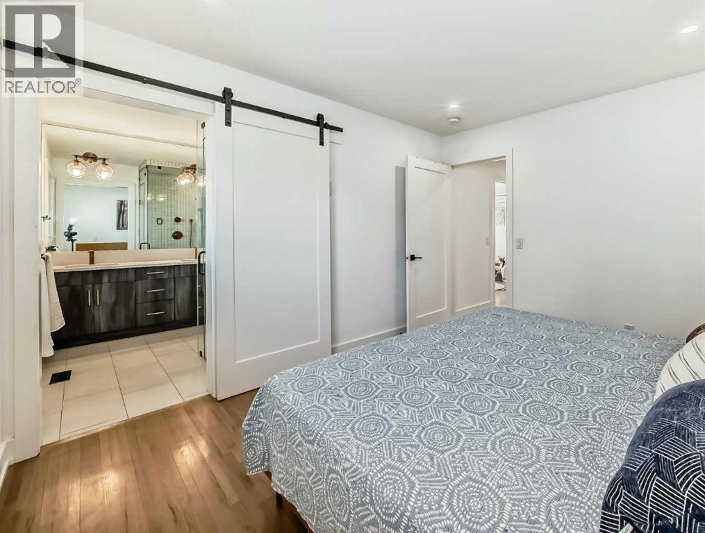 132 Wedgewood Drive Sw, Calgary, Alberta  T3C 3G8 - Photo 16 - A2287120