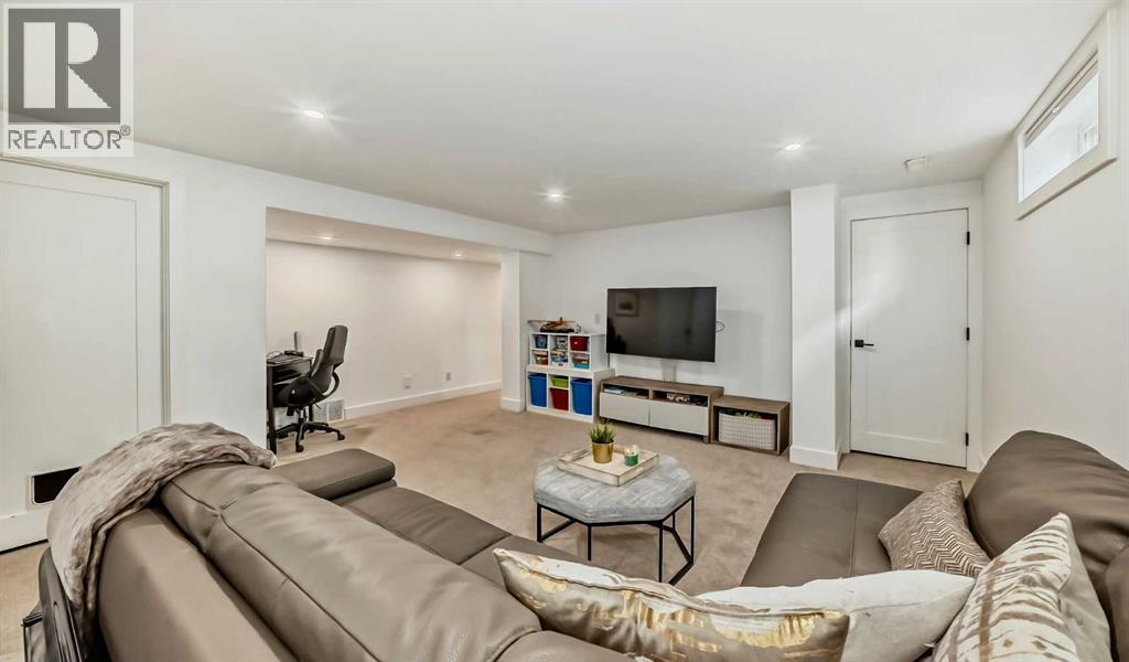 132 Wedgewood Drive Sw, Calgary, Alberta  T3C 3G8 - Photo 28 - A2287120