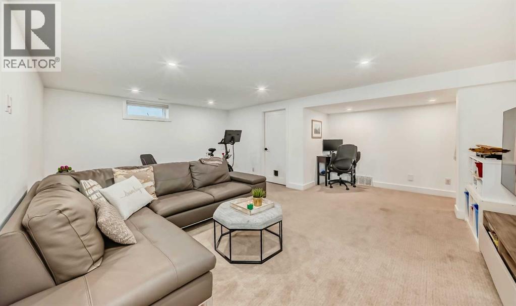 132 Wedgewood Drive Sw, Calgary, Alberta  T3C 3G8 - Photo 27 - A2287120