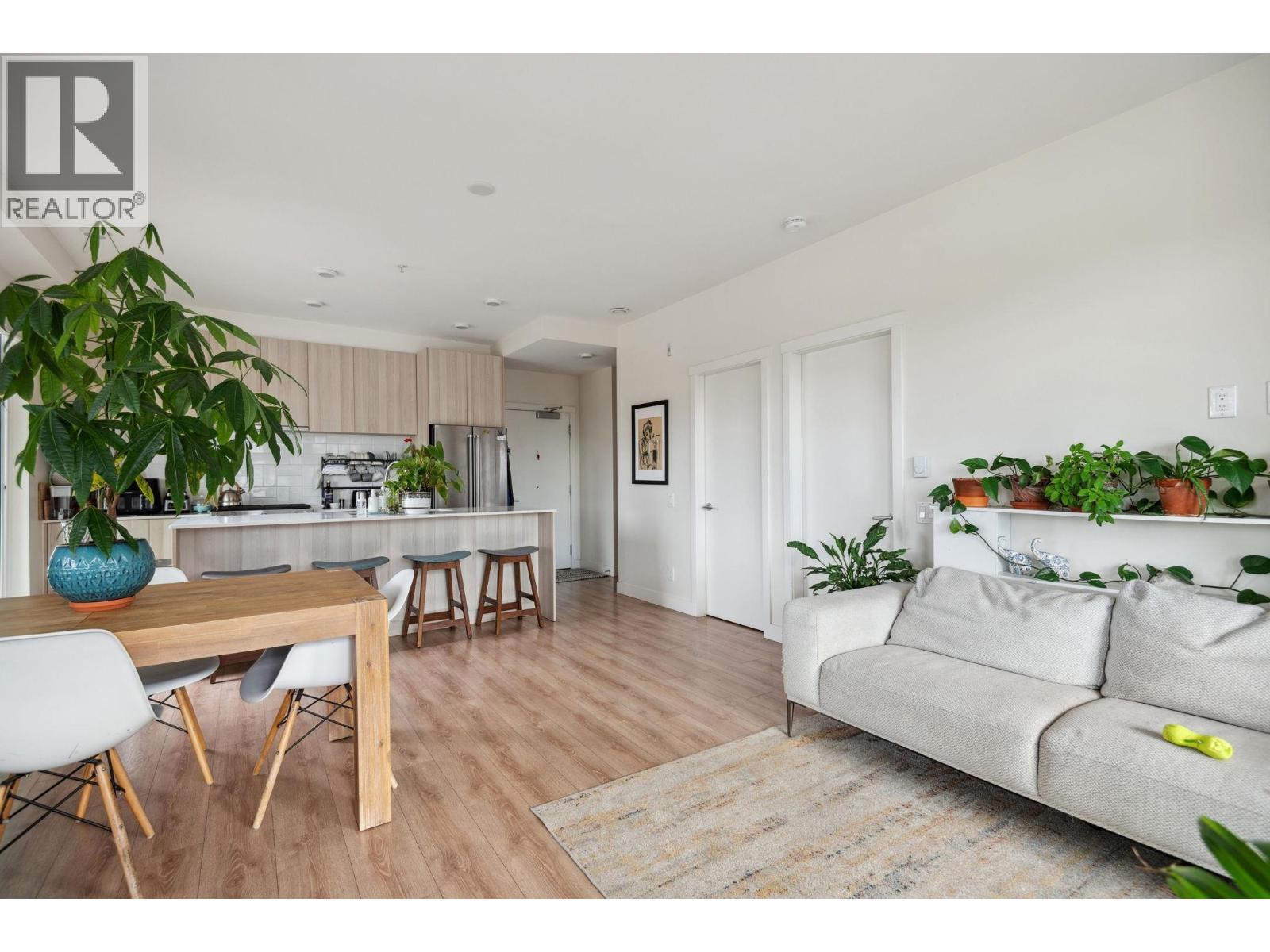 508 721 Anskar Court, Coquitlam, British Columbia  V3J 0L4 - Photo 8 - R3092355