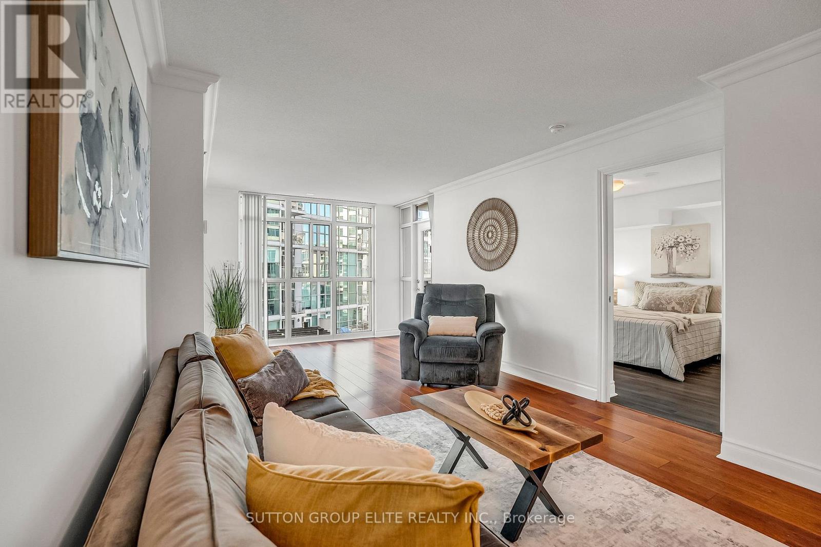 401 - 3 Marine Parade Drive, Toronto, Ontario  M8V 3Z5 - Photo 14 - W12812658