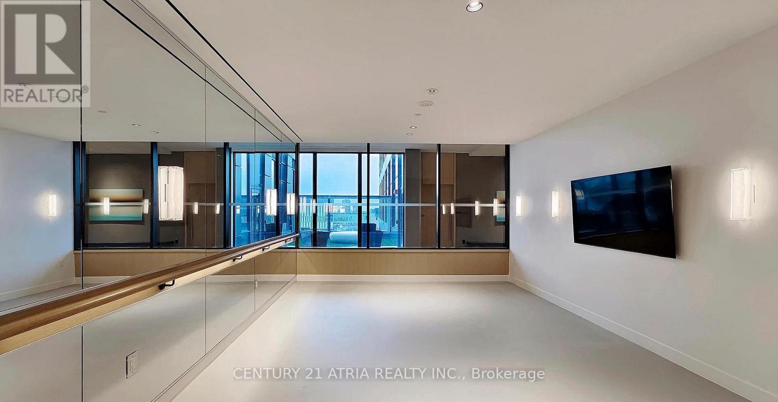 2406 - 395 Square One Drive, Mississauga, Ontario  L5B 0P6 - Photo 22 - W12812662