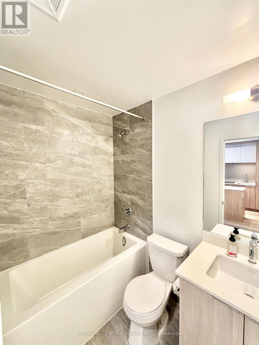 2406 - 395 Square One Drive, Mississauga, Ontario  L5B 0P6 - Photo 9 - W12812662