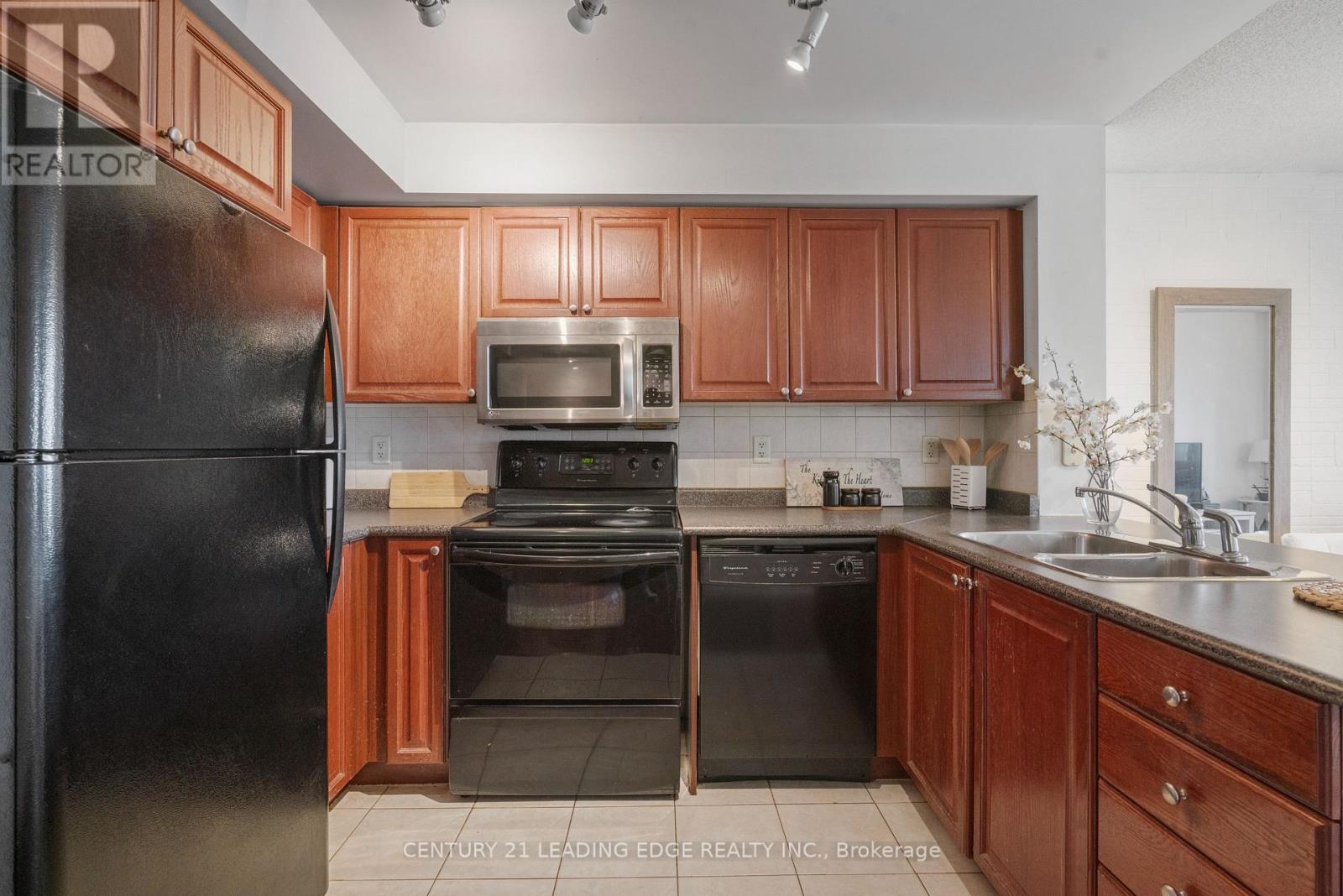 1808 - 33 Elm Drive W, Mississauga, Ontario  L5B 4M2 - Photo 11 - W12812672