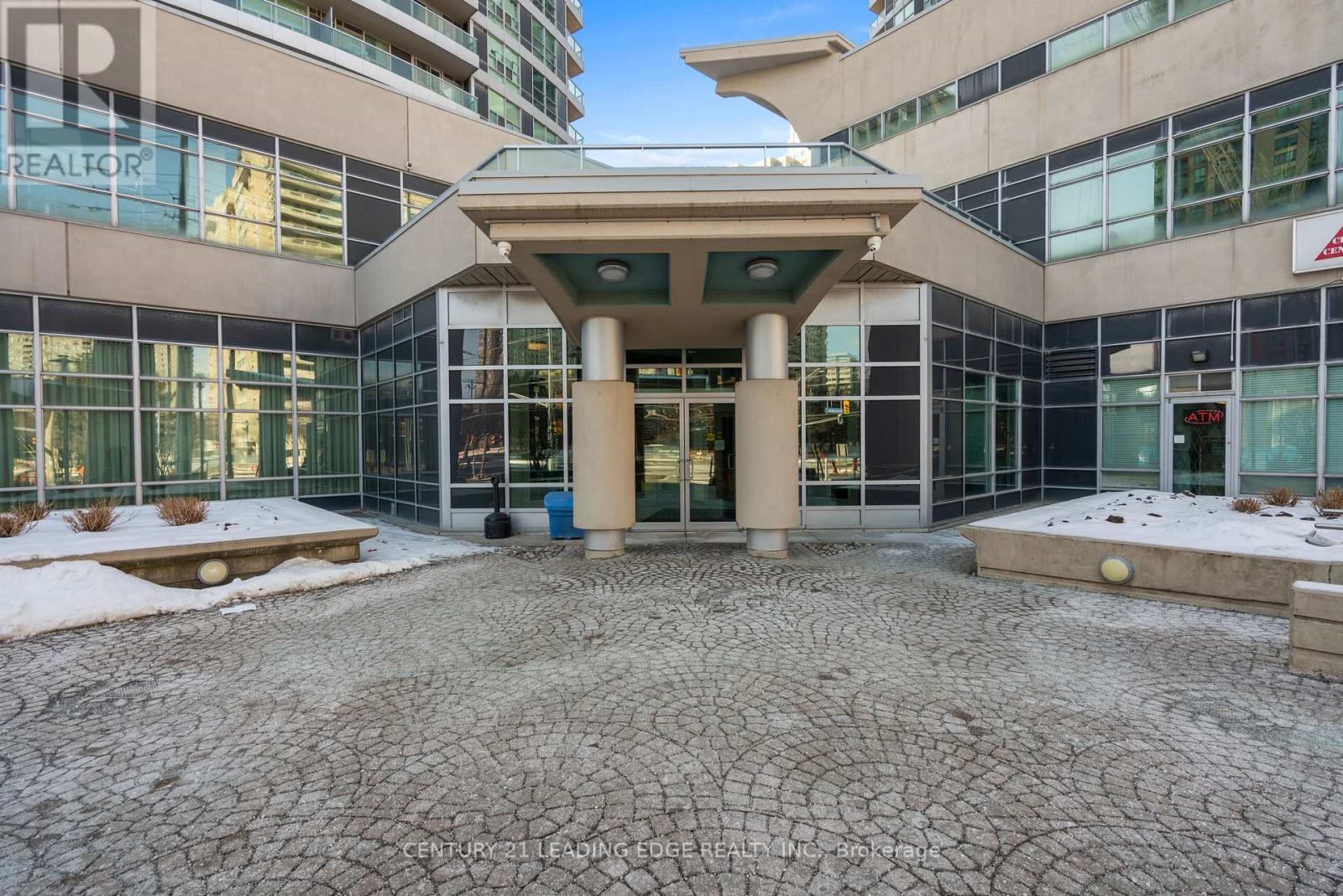 1808 - 33 Elm Drive W, Mississauga, Ontario  L5B 4M2 - Photo 3 - W12812672