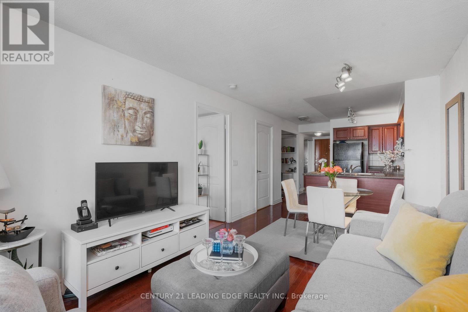 1808 - 33 Elm Drive W, Mississauga, Ontario  L5B 4M2 - Photo 8 - W12812672