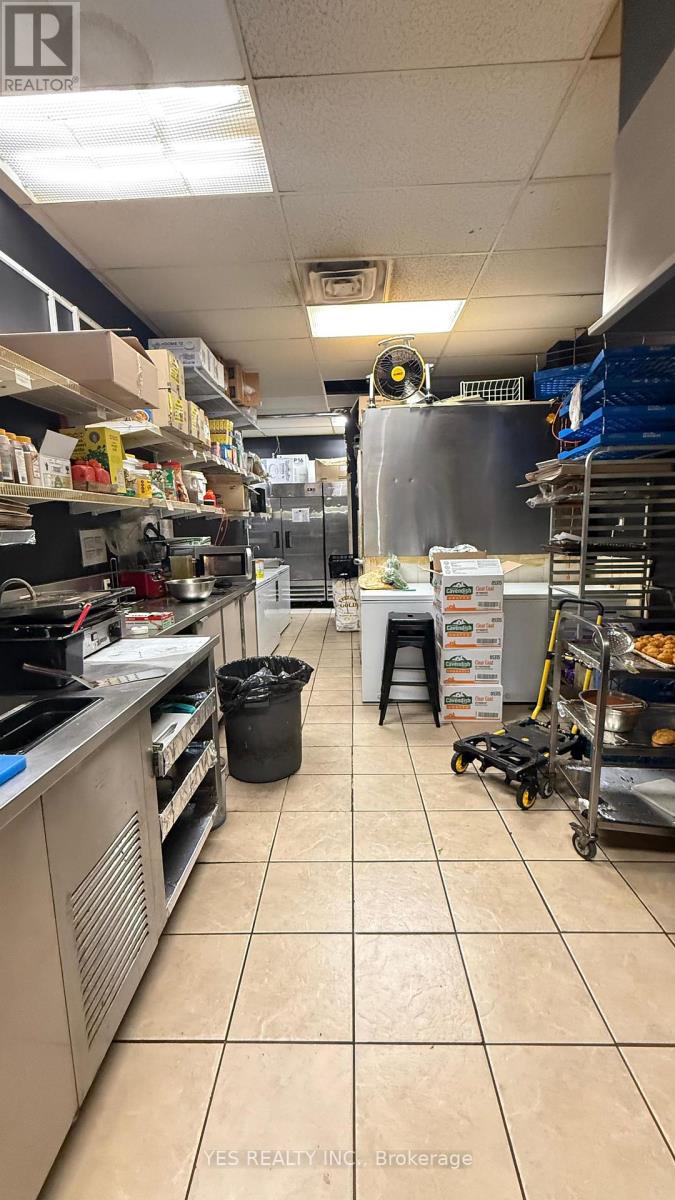 3260 Lake Shore Boulevard, Toronto (Long Branch), Ontario  M8V 1M4 - Photo 10 - W12812714