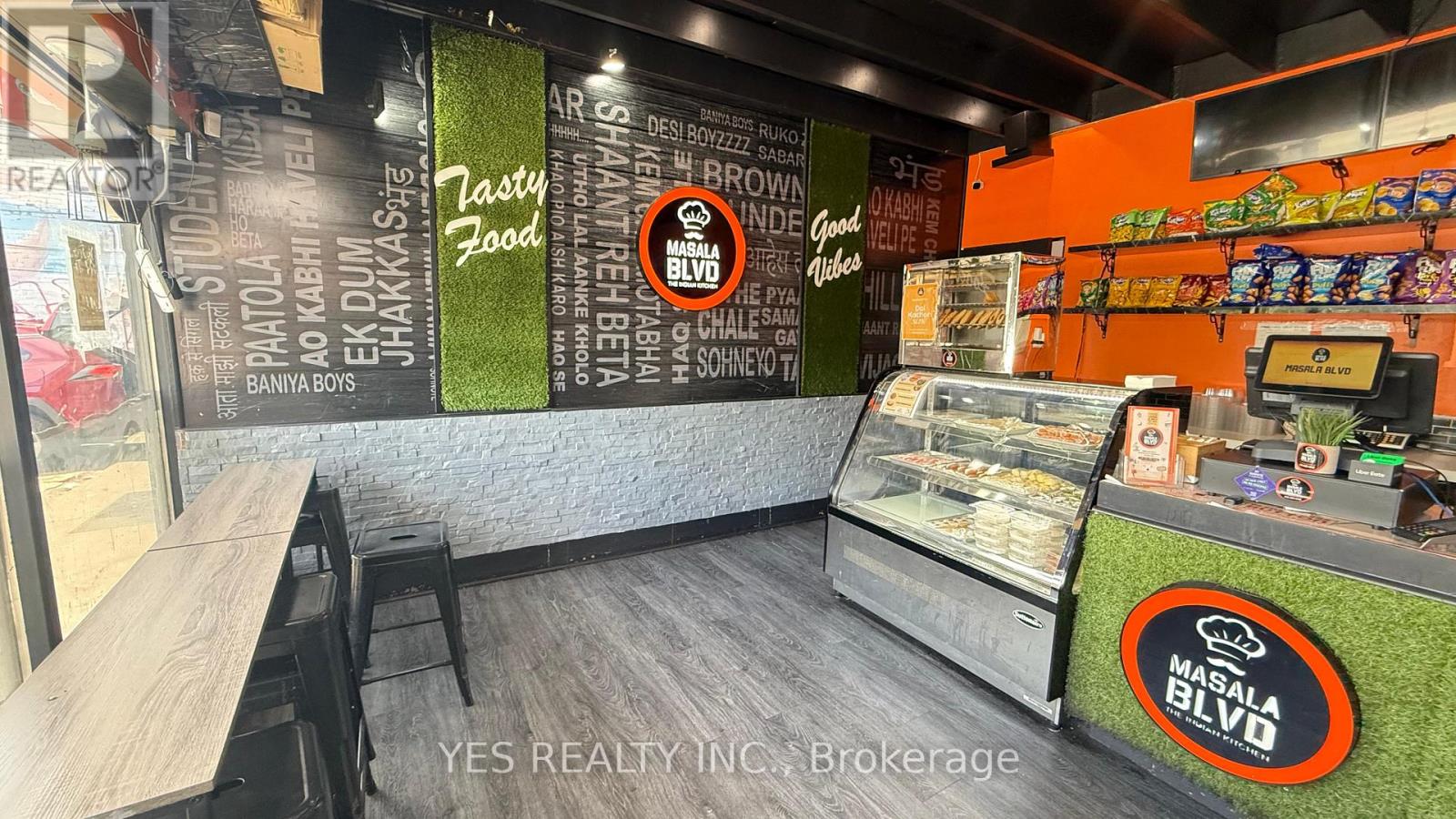 3260 Lake Shore Boulevard, Toronto (Long Branch), Ontario  M8V 1M4 - Photo 7 - W12812714