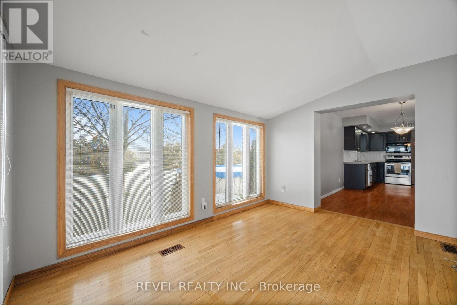 895203 Oxford 3, Blandford-Blenheim, Ontario  N0J 1V0 - Photo 12 - X12812656