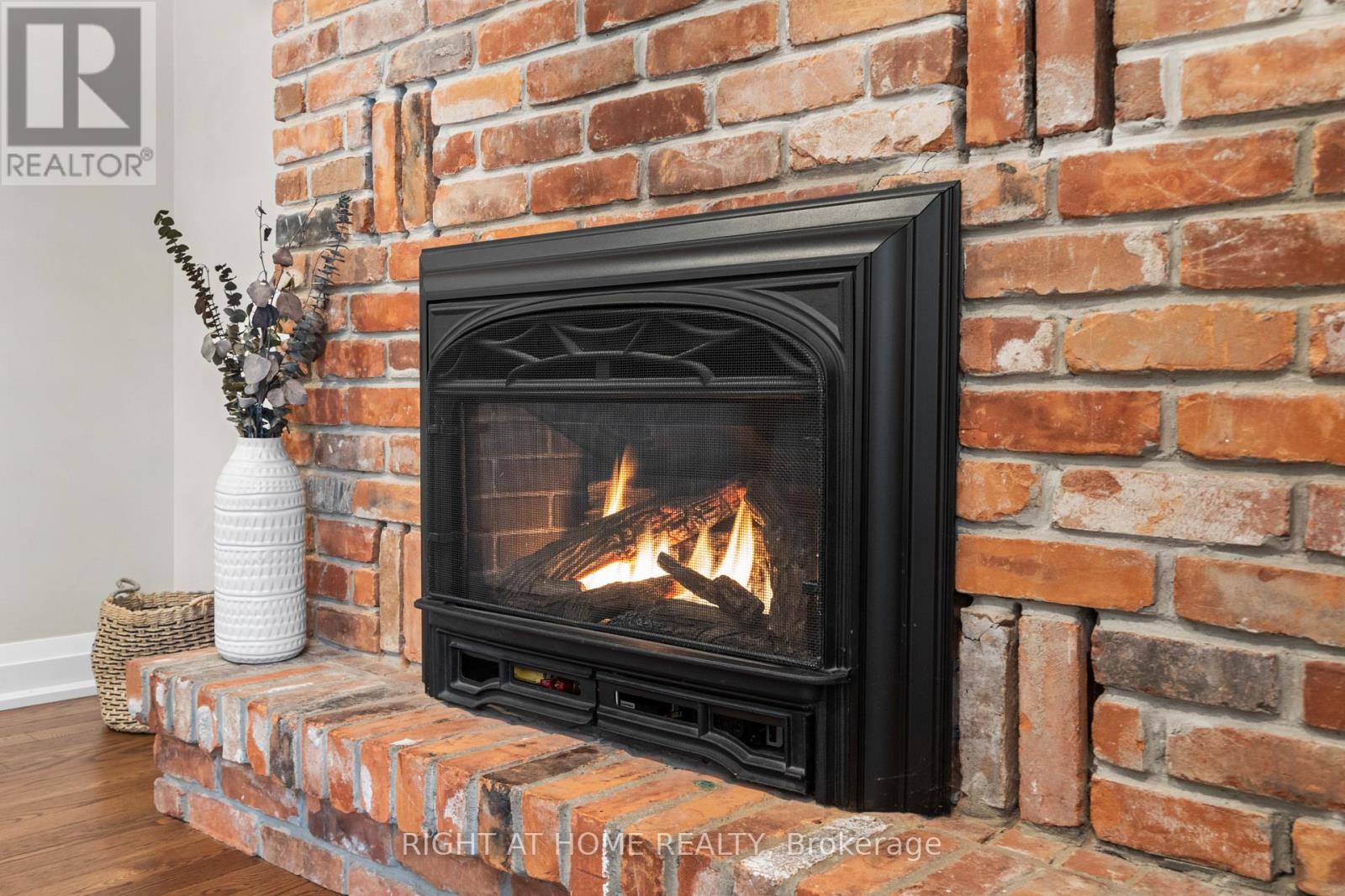 41 Amberly Boulevard, Hamilton, Ontario  L9G 3R9 - Photo 18 - X12812666