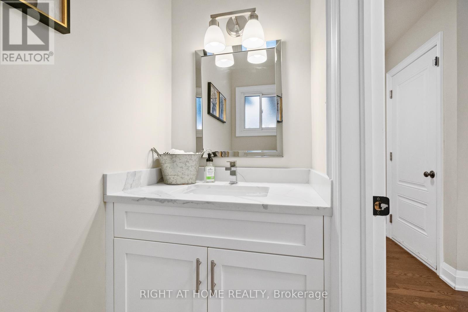 41 Amberly Boulevard, Hamilton, Ontario  L9G 3R9 - Photo 20 - X12812666