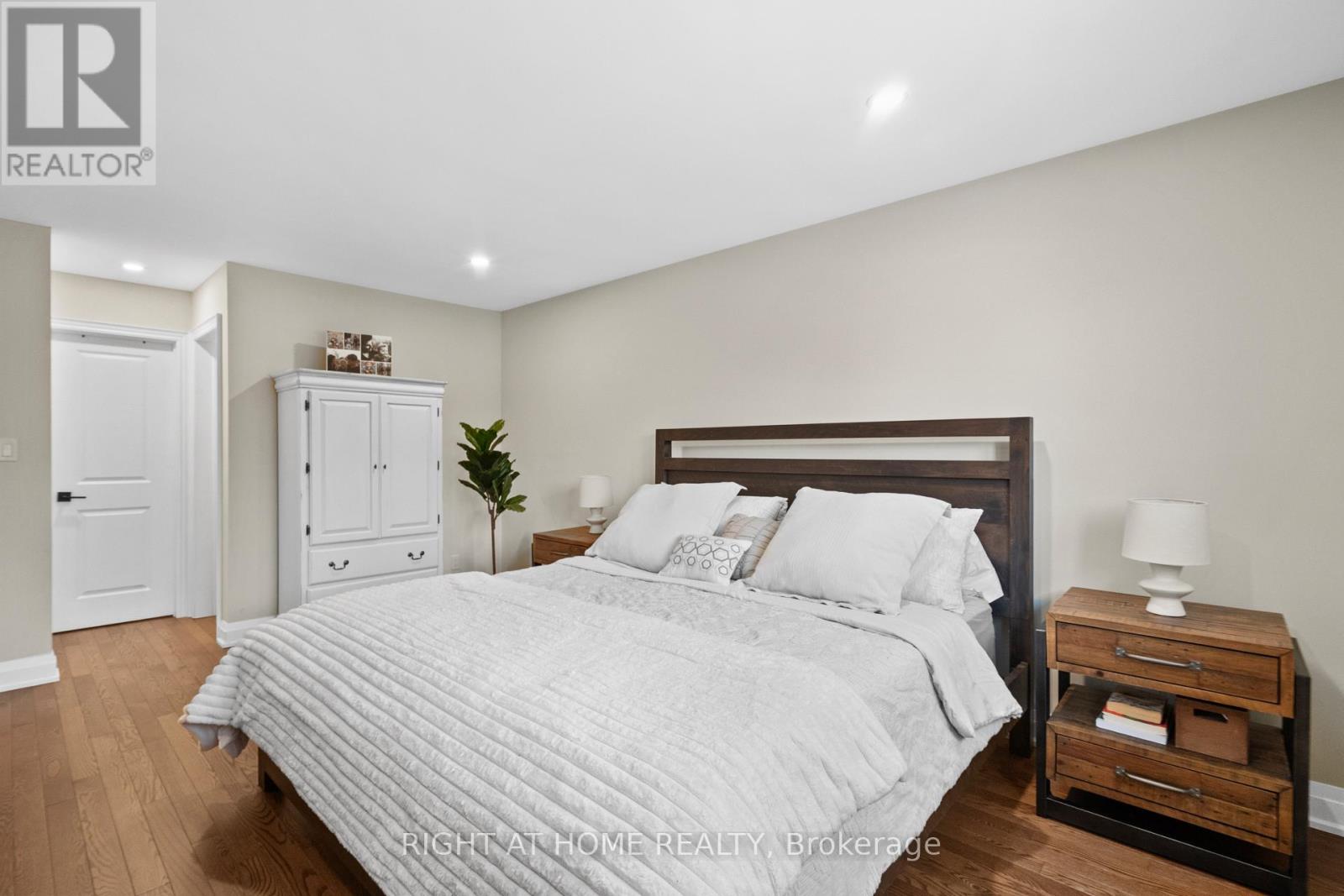 41 Amberly Boulevard, Hamilton, Ontario  L9G 3R9 - Photo 37 - X12812666