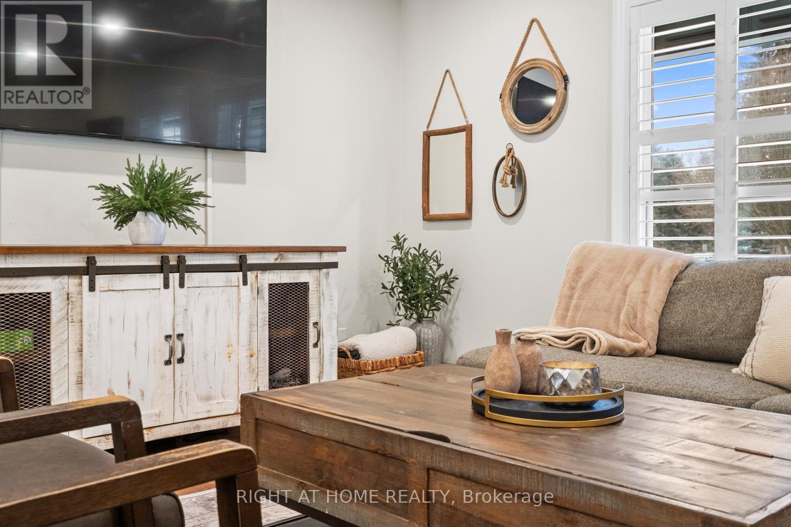 41 Amberly Boulevard, Hamilton, Ontario  L9G 3R9 - Photo 8 - X12812666