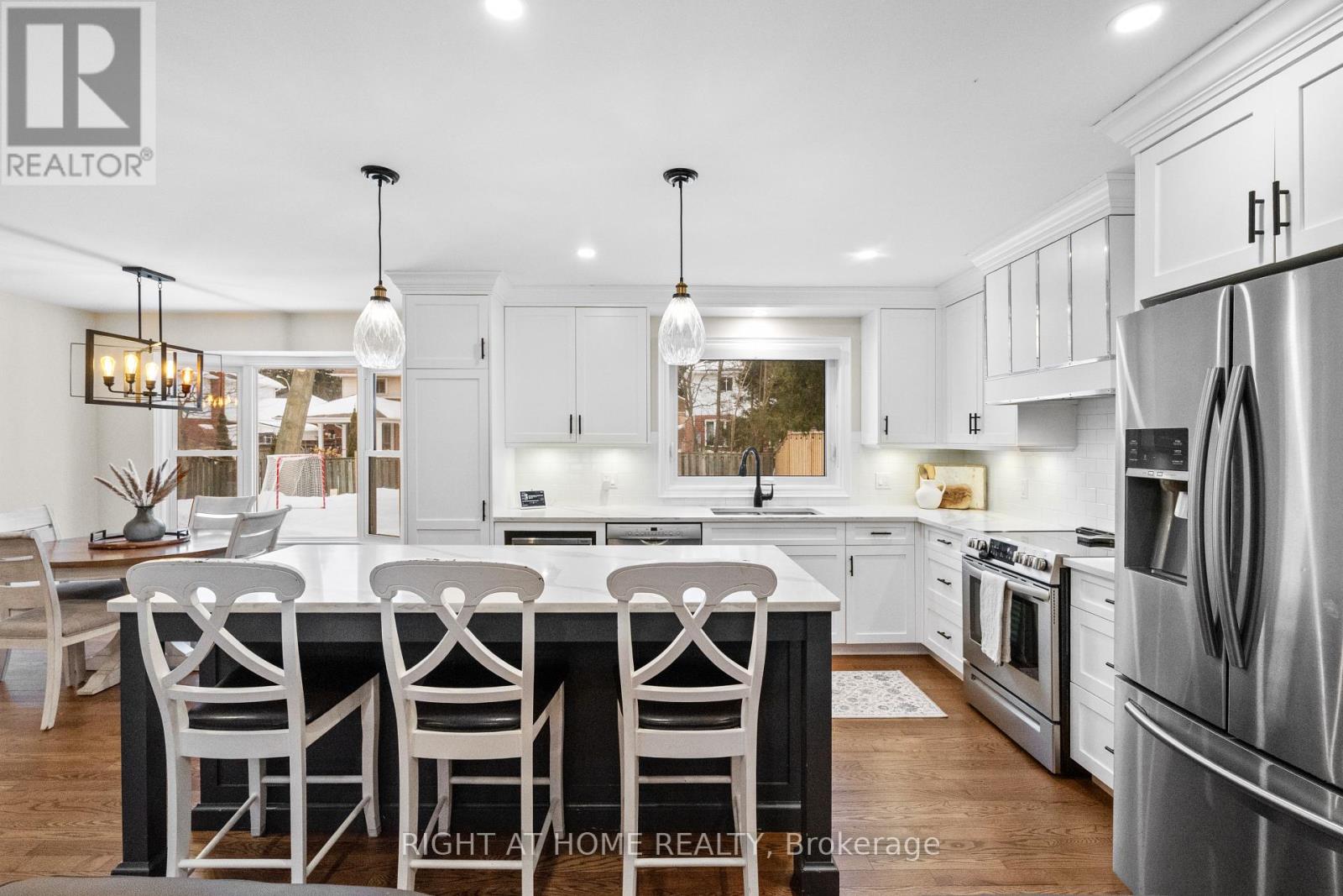 41 Amberly Boulevard, Hamilton, Ontario  L9G 3R9 - Photo 9 - X12812666