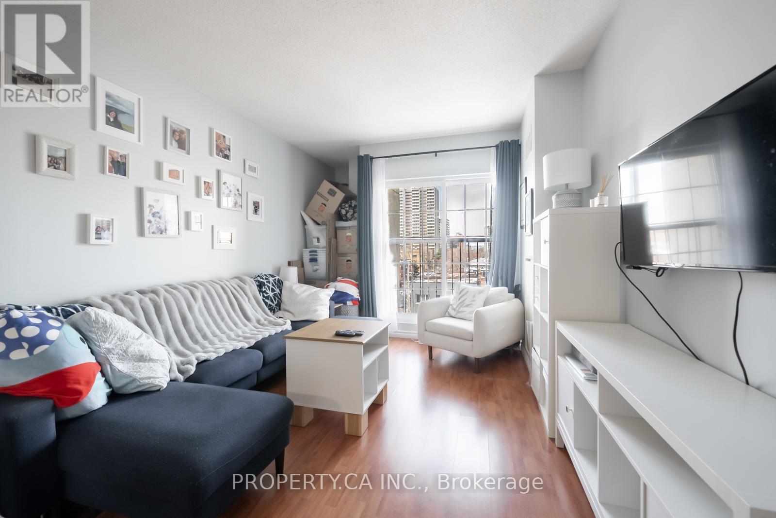 605 - 135 James Street S, Hamilton, Ontario  L8P 2Z6 - Photo 2 - X12812698