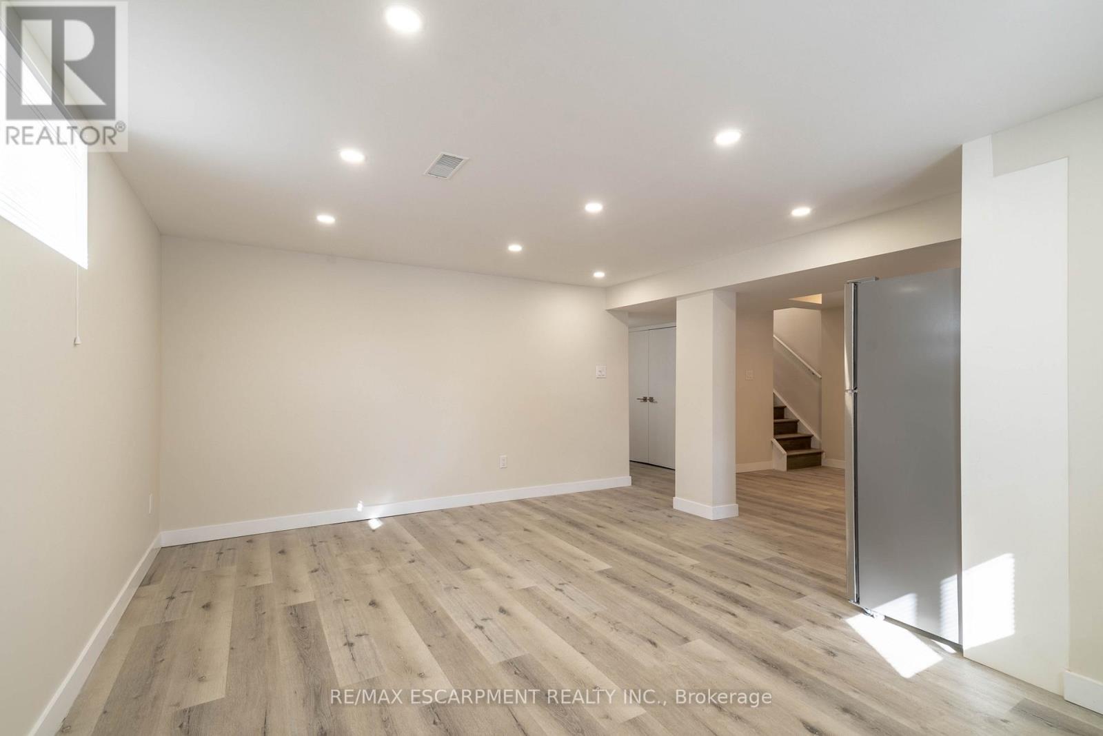 2 - 196 Upper Paradise Road, Hamilton, Ontario  L9C 5B9 - Photo 24 - X12812700