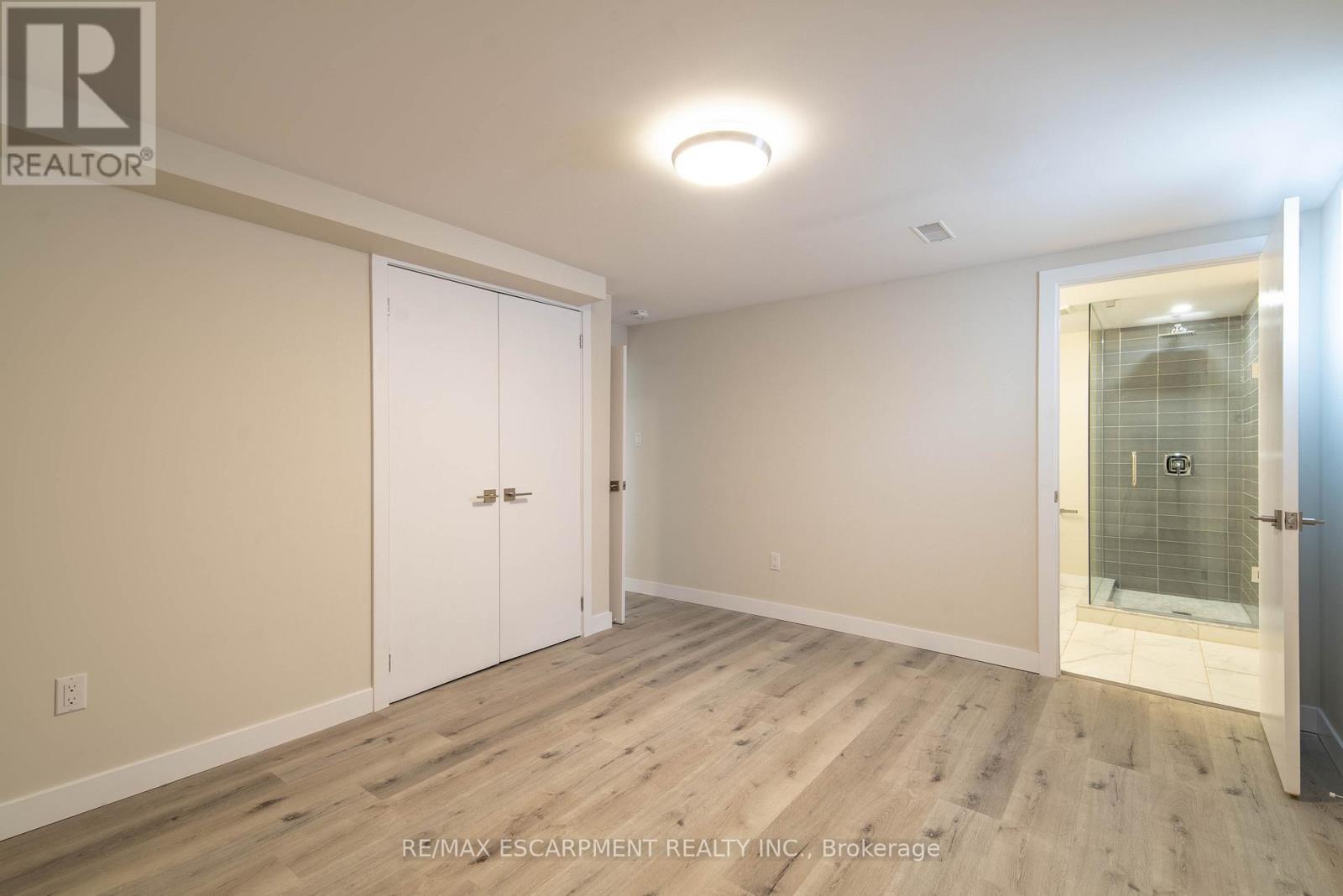 2 - 196 Upper Paradise Road, Hamilton, Ontario  L9C 5B9 - Photo 7 - X12812700