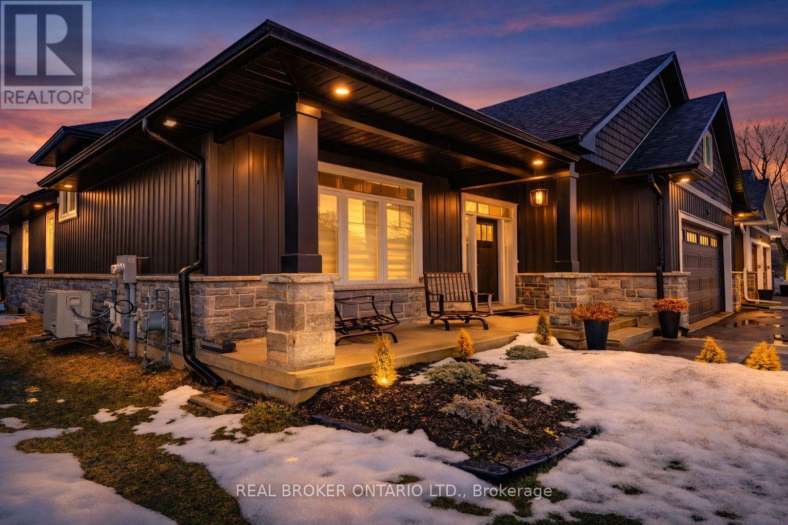 11 - 68 Cedar Street, Brant, Ontario  N3L 0L4 - Photo 30 - X12812728