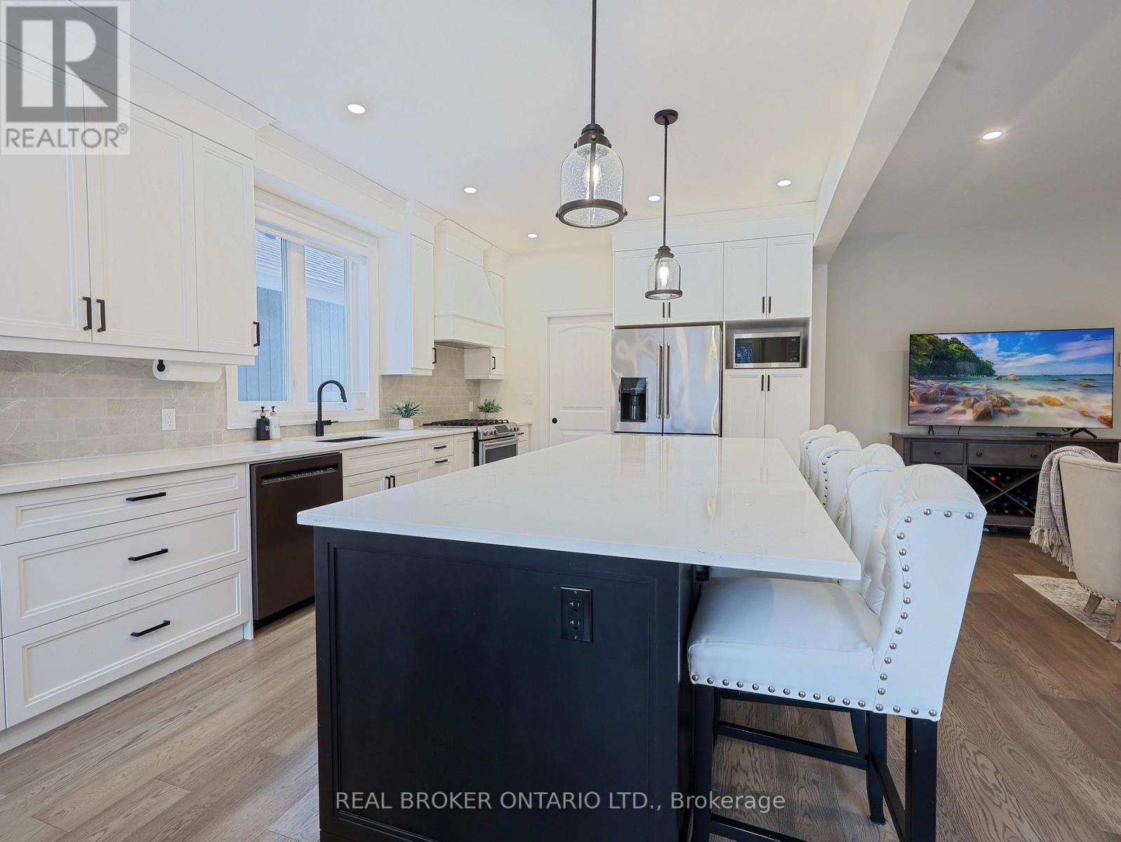 11 - 68 Cedar Street, Brant, Ontario  N3L 0L4 - Photo 4 - X12812728