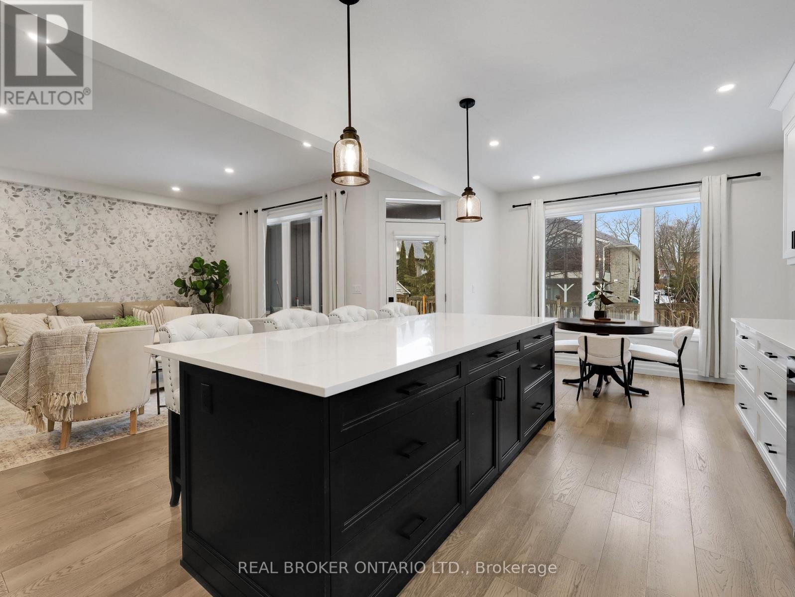 11 - 68 Cedar Street, Brant, Ontario  N3L 0L4 - Photo 6 - X12812728