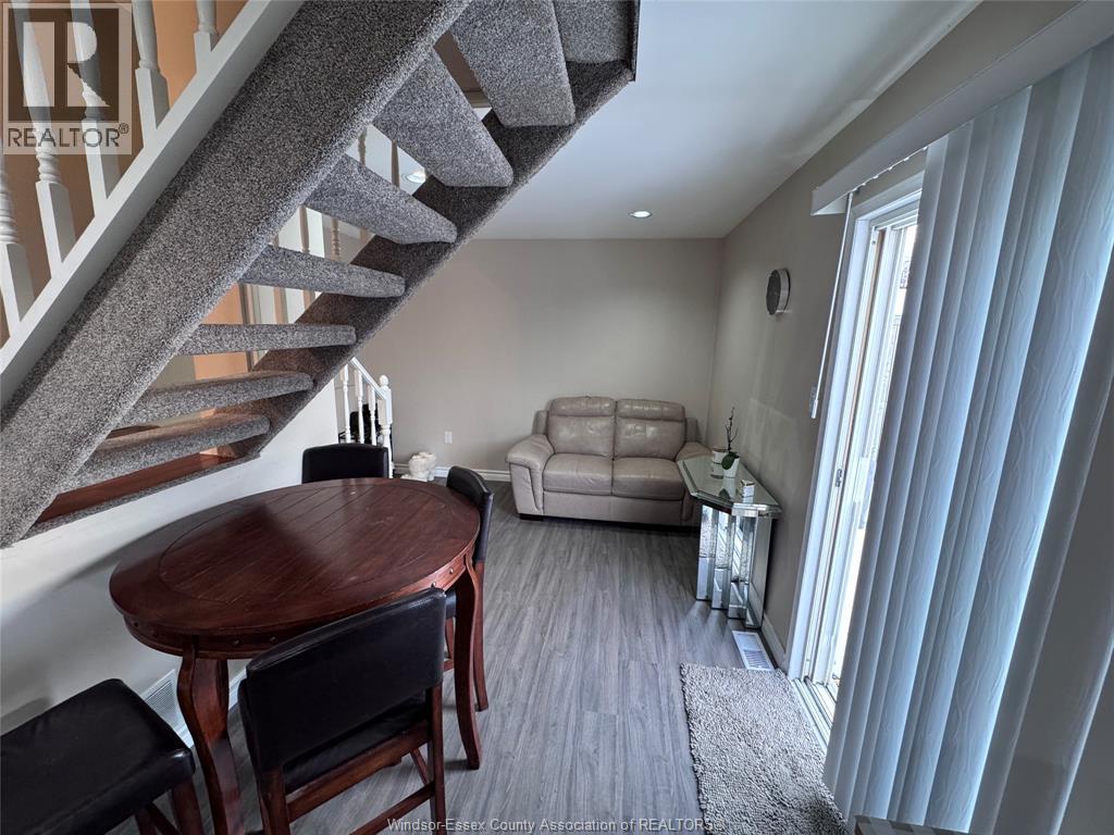 1527 Pierre, Windsor, Ontario N8X 4P6 - Photo 12 - 26003219