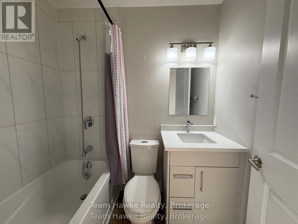 5b - 521 Bay Street, Midland, Ontario  L4R 1L2 - Photo 5 - S12812756