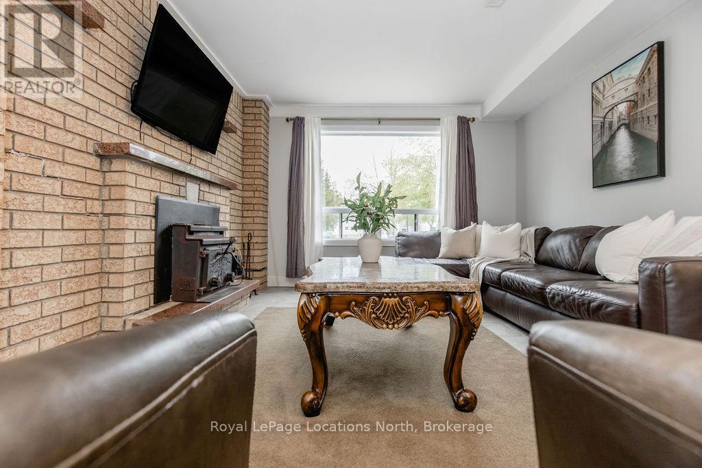 3 51st Street, Wasaga Beach, Ontario  L9Z 1X5 - Photo 23 - S12812862