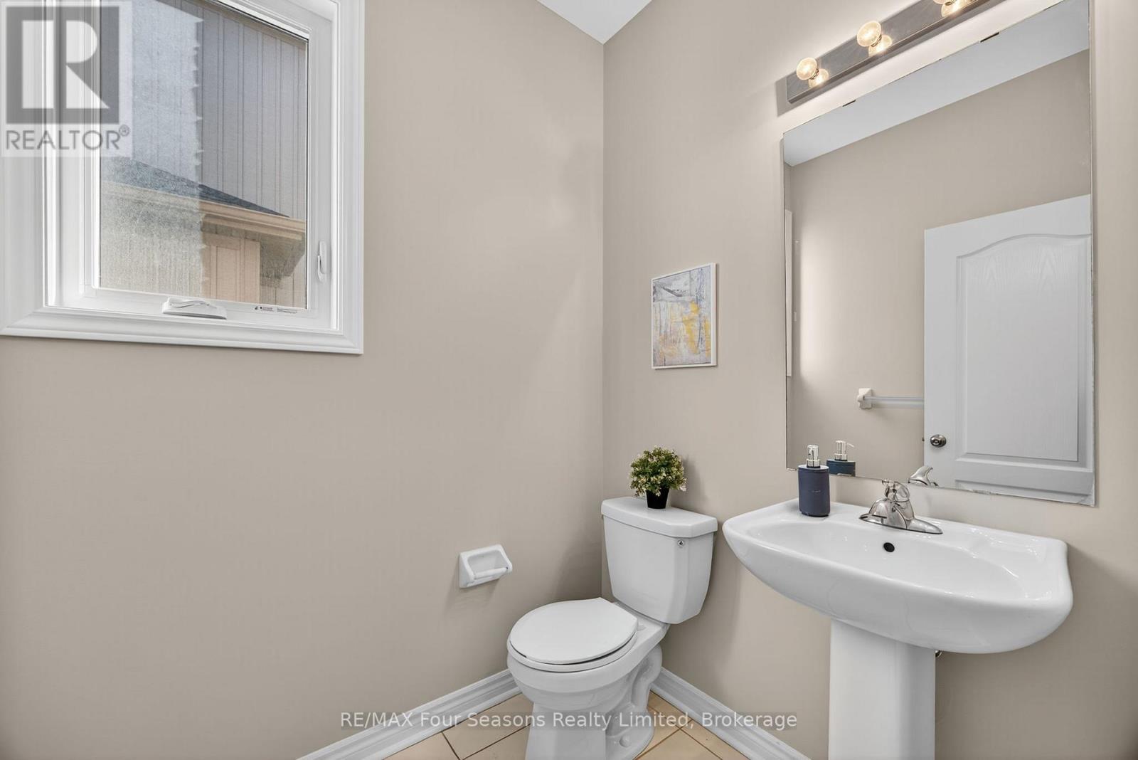 62 Kirby Avenue, Collingwood, Ontario  L9Y 3Y8 - Photo 16 - S12812910