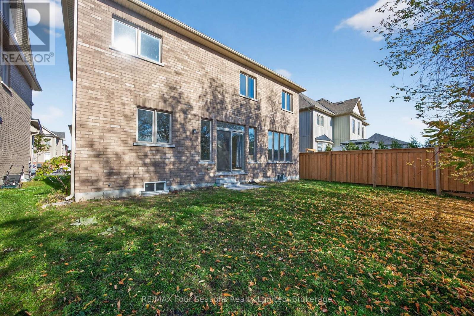 62 Kirby Avenue, Collingwood, Ontario  L9Y 3Y8 - Photo 36 - S12812910