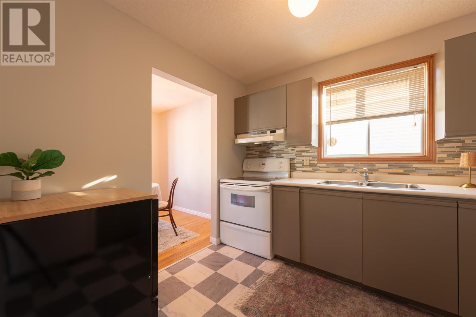 61 Muriel Dr, Sault Ste. Marie, Ontario  P6A 6X4 - Photo 14 - SM253470