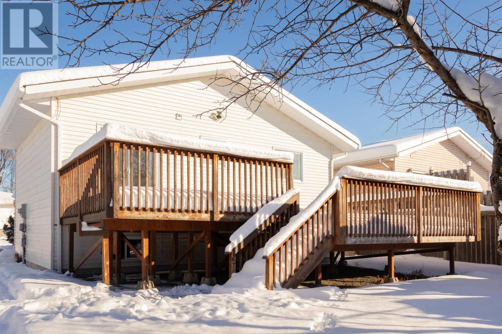 61 Muriel Dr, Sault Ste. Marie, Ontario  P6A 6X4 - Photo 8 - SM253470