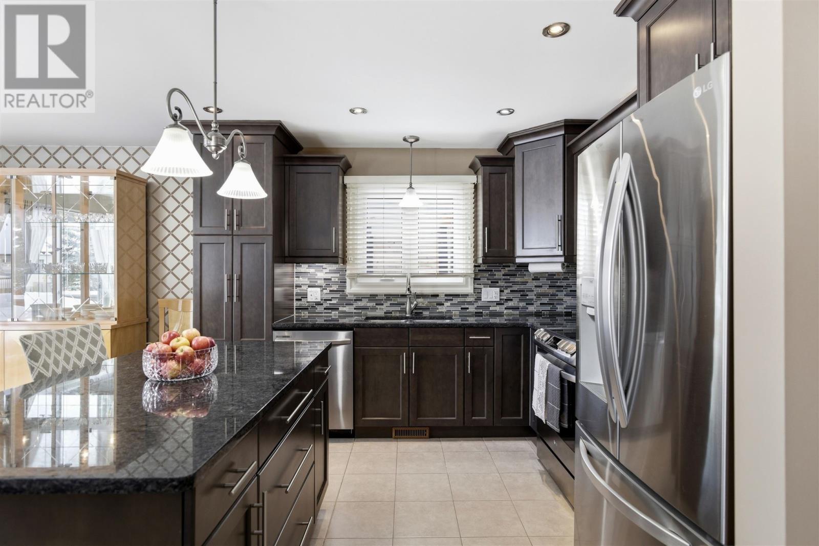 17 Konkin Ave, Sault Ste. Marie, Ontario  P6C 6E6 - Photo 5 - SM260334