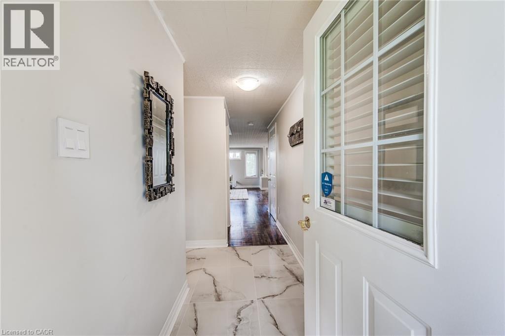 902 Atlantic Boulevard, Waterloo, Ontario  N2K 4L3 - Photo 4 - 40806564