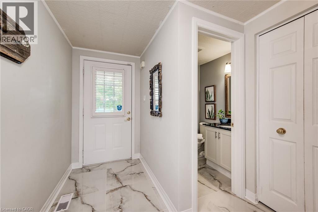 902 Atlantic Boulevard, Waterloo, Ontario  N2K 4L3 - Photo 5 - 40806564