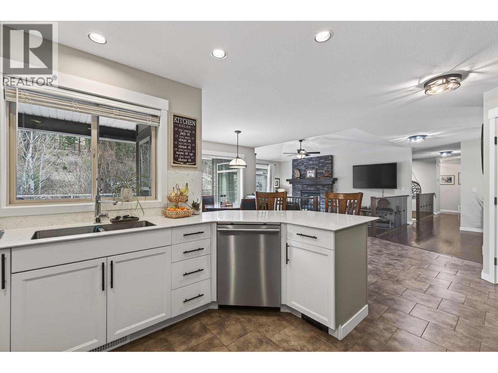 1487 Rosewood Drive West Kelowna Photo 12