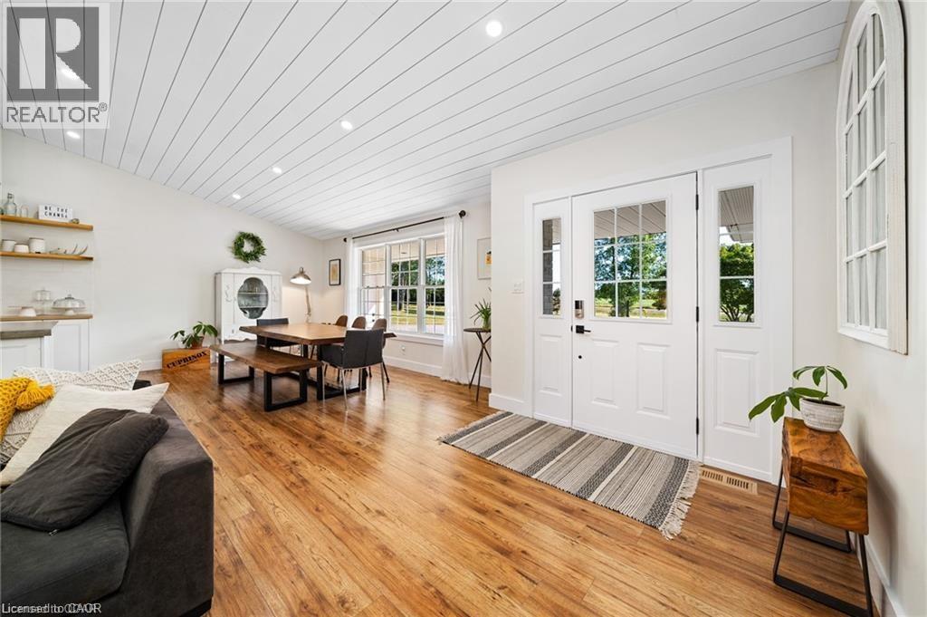 16 Bonisteel Road, Quinte West, Ontario  K8V 5P8 - Photo 7 - 40802552