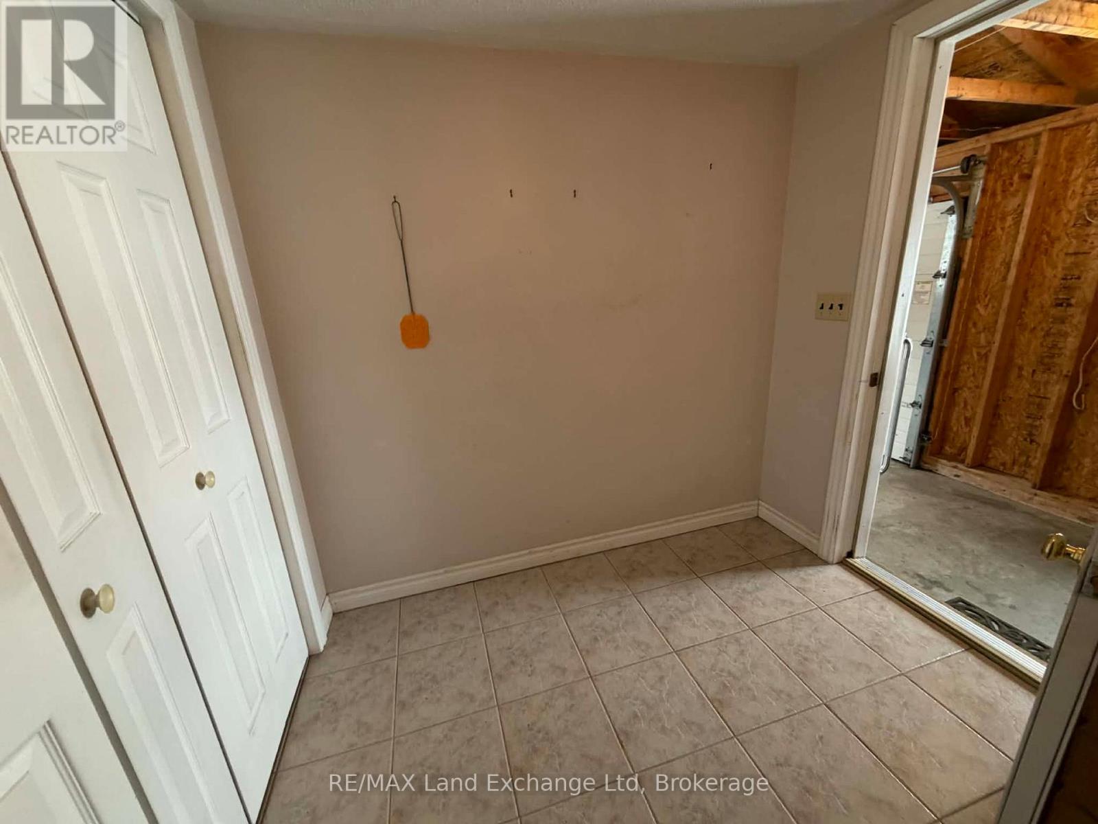 952 Havelock Street, Huron-Kinloss, Ontario N0G 2H0 - Photo 16 - X12812798