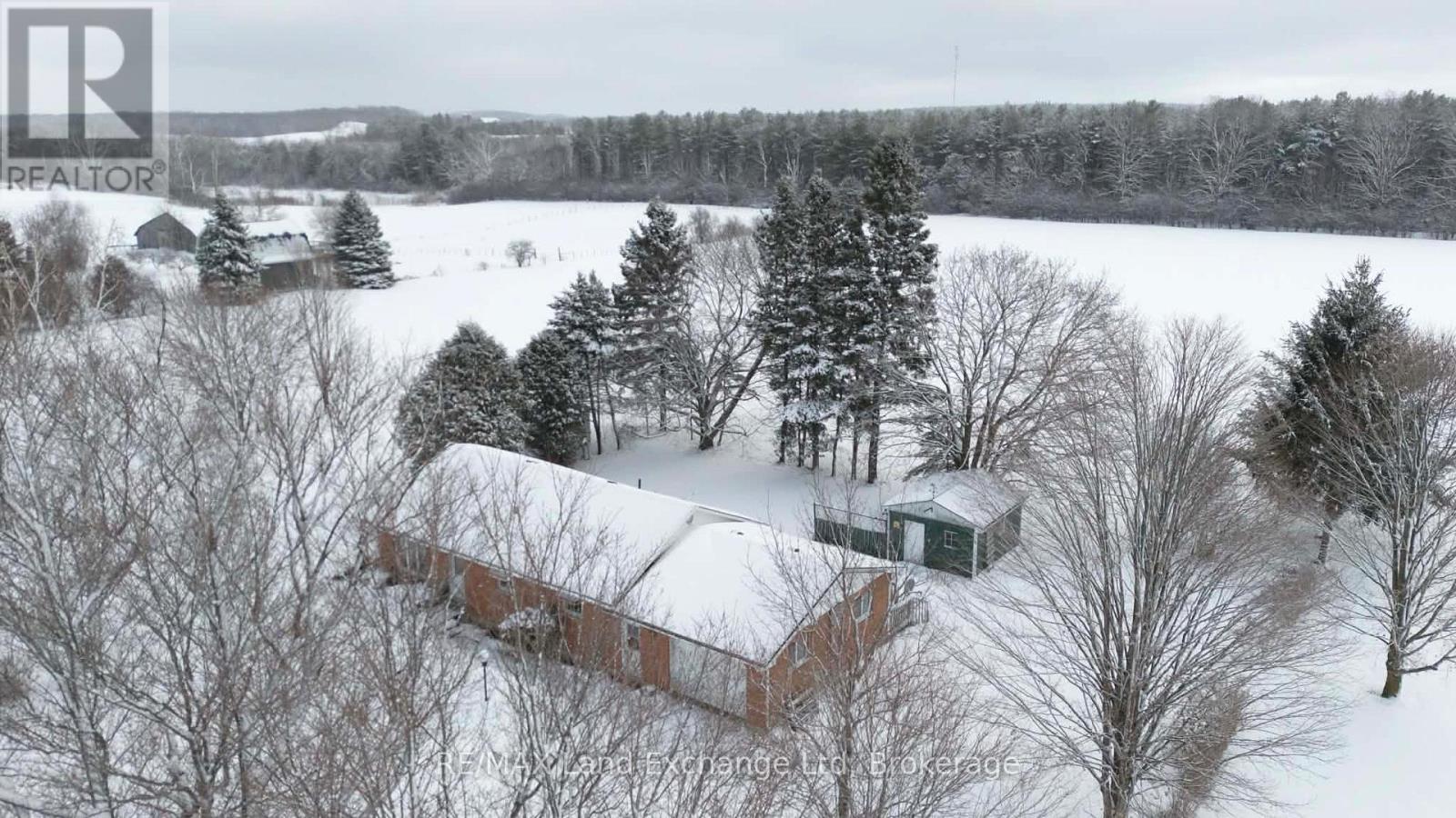 952 Havelock Street, Huron-Kinloss, Ontario N0G 2H0 - Photo 19 - X12812798