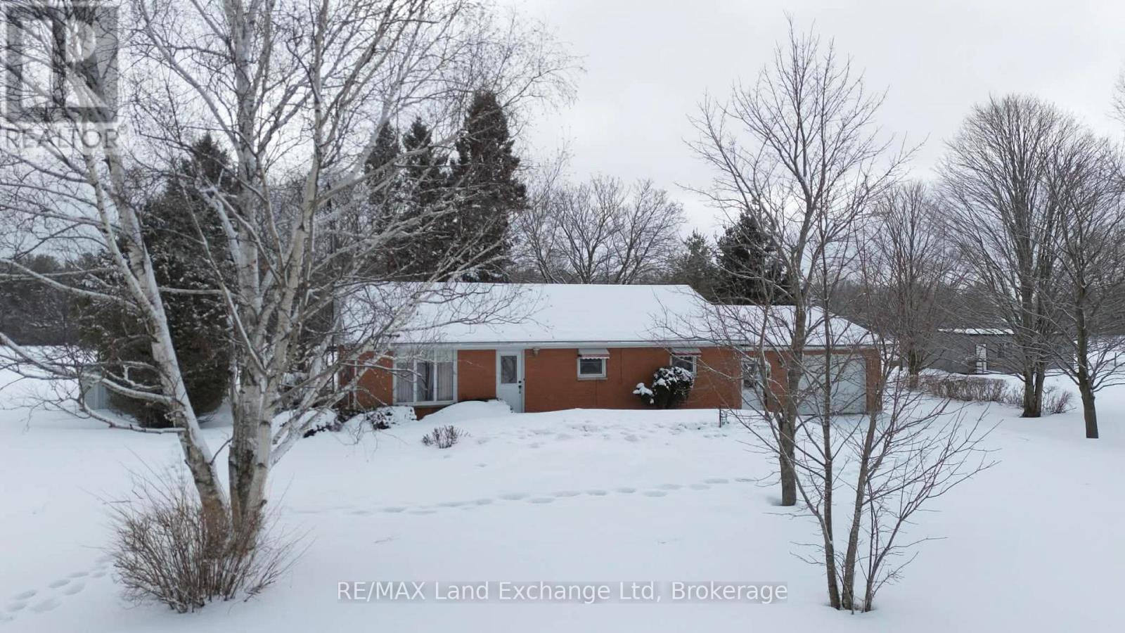 952 Havelock Street, Huron-Kinloss, Ontario N0G 2H0 - Photo 21 - X12812798